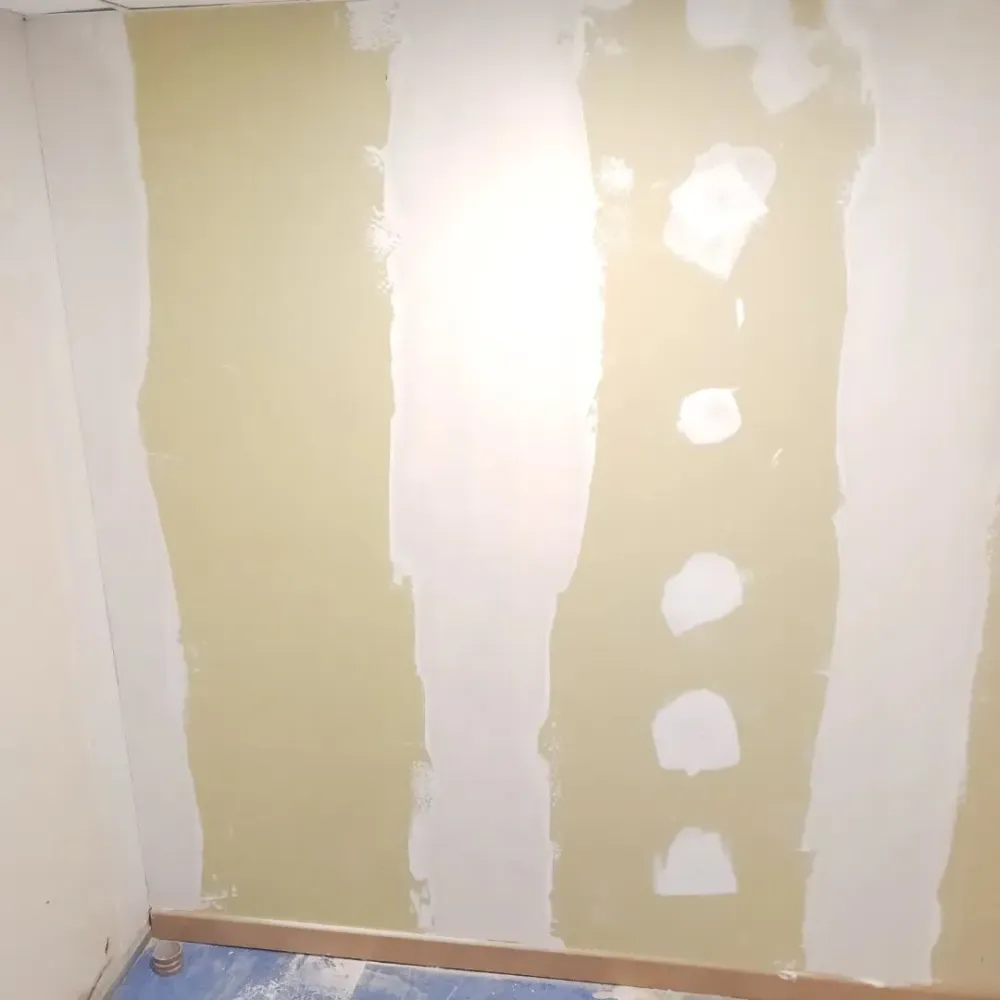 Plaquiste à Belleville-en-Beaujolais